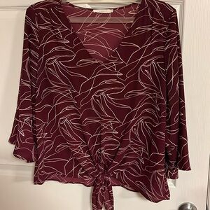 Ladies blouse, Lush brand from Stitch Fix, Size XL, Wine and cream color, EUC